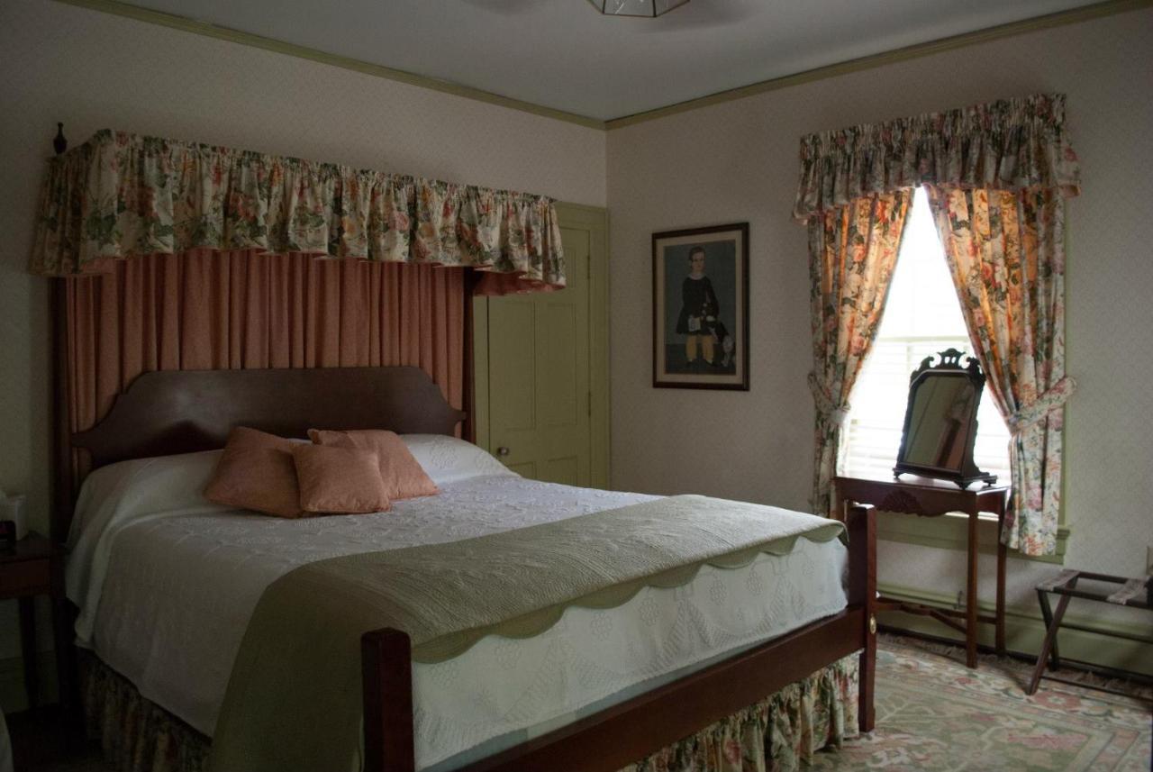 Colonial Capital B&B Williamsburg Dış mekan fotoğraf